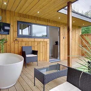 Little Paddock Lodge Ringwood